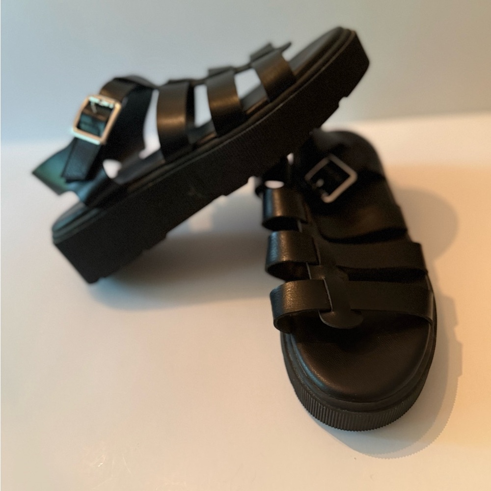 Limelight Black Strappy Platform Sandals Girls Junior Size 4